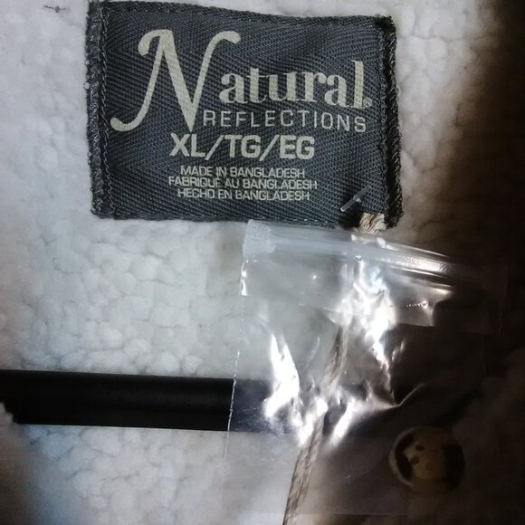 NWT Natural Reflections sherpa lined jacket size XL red & black check - Picture 2 of 16